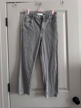 Abercrombie & Fitch Light Gray Straight-Leg Jeans